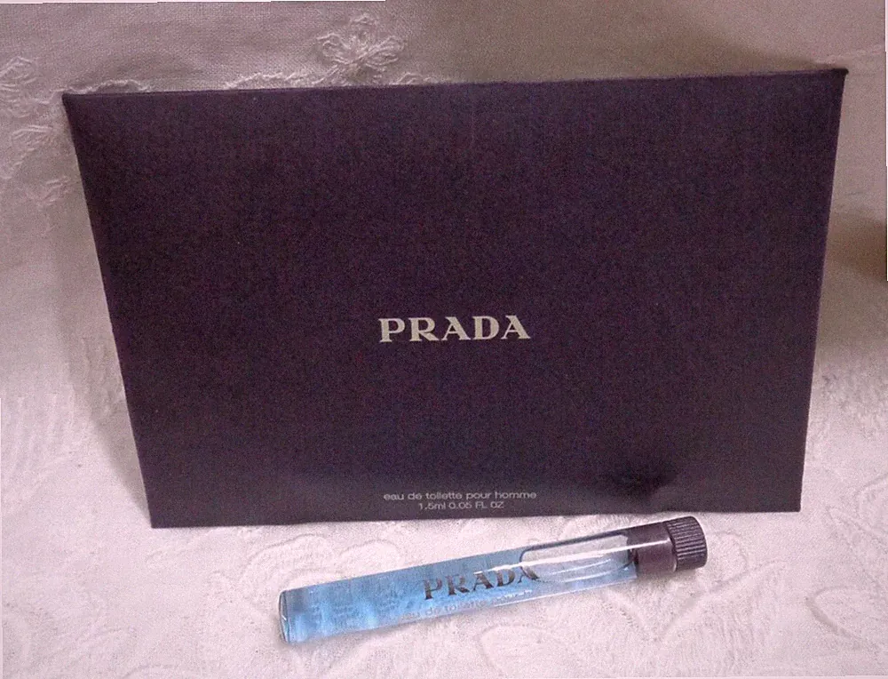 PRADA Eau De Toilette pour homme Perfume .05 fl oz 1.5ml MINIATURE