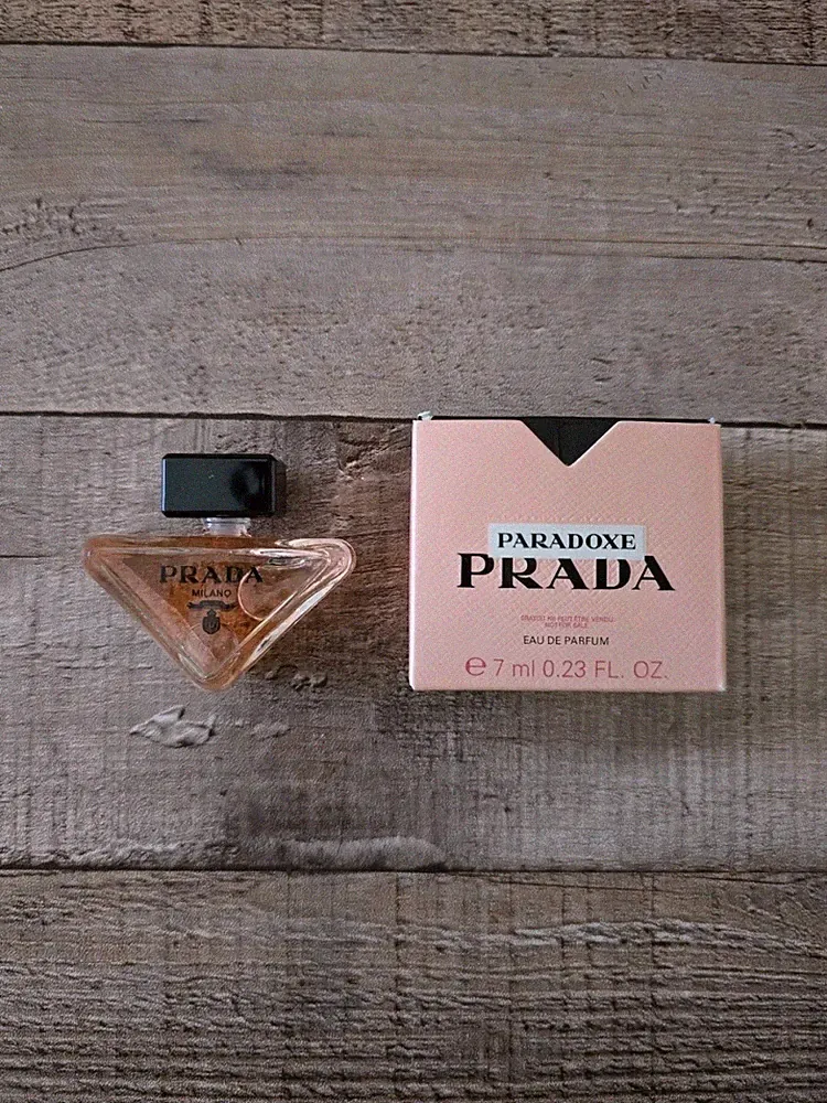 Prada Paradoxe Eau De Parfum EDP 7ml women's perfume Mini Dabber New In Box