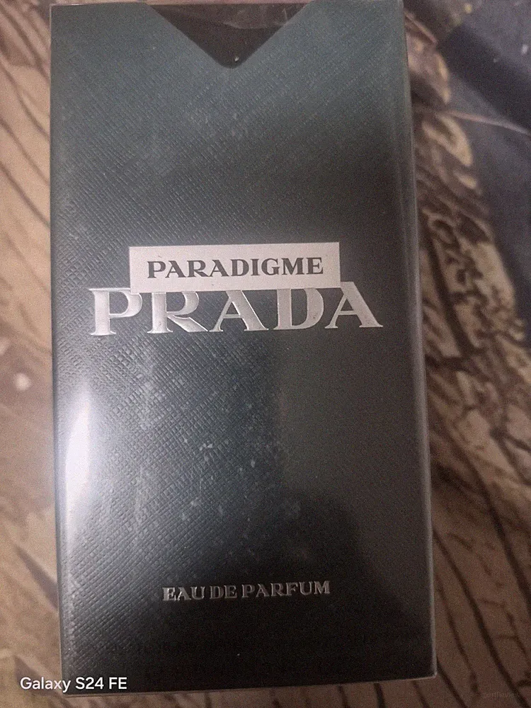 Prada Perfume